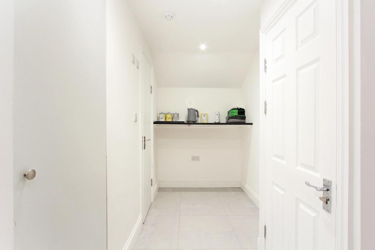 Apartmán Splendid Flat In Kensington Olympia Londýn Exteriér fotografie