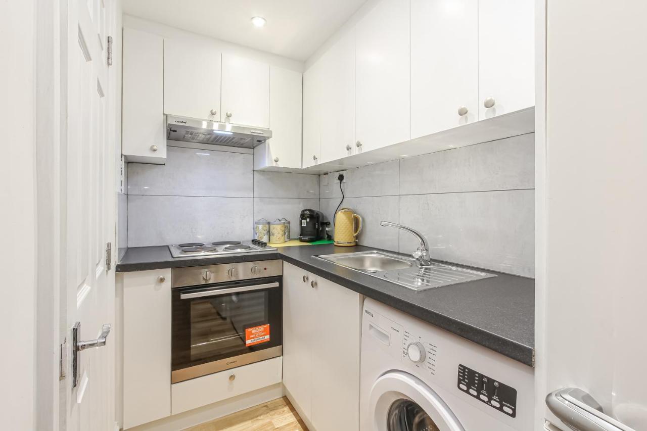 Apartmán Splendid Flat In Kensington Olympia Londýn Exteriér fotografie